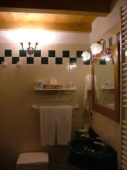 Ca' Del Bosco Hotel 3*